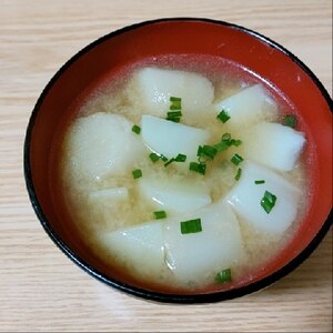 「じゃがいも」とお麩と葱のお味噌汁